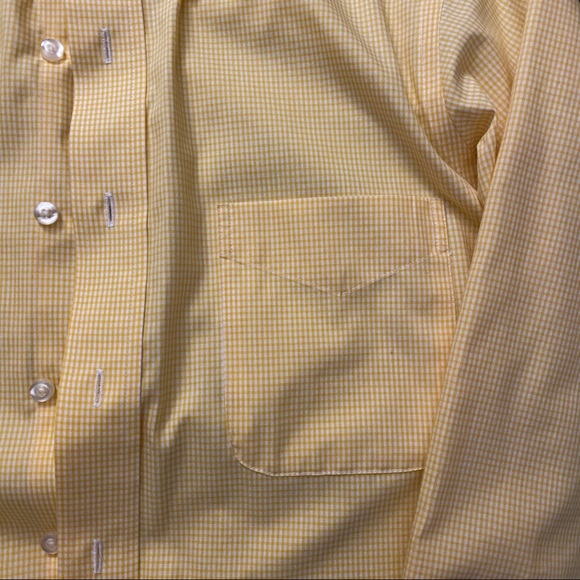 Bill Blass No Iron Dress Shirt - Picture 2 of 4